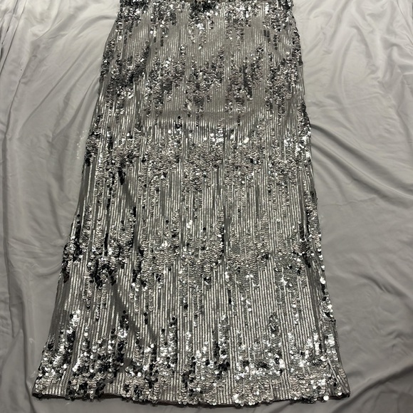 NWT H&M Sequin Maxi Skirt - Picture 4 of 8